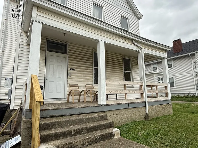 2757 Norwood Ave #2 — Photo 2