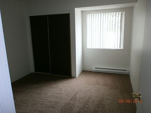 2nd image of 769 NE 178th Ave