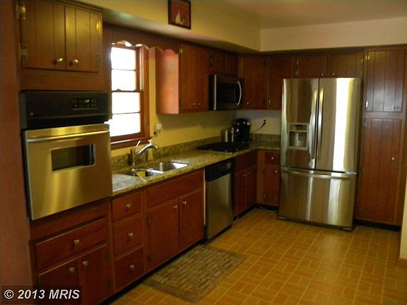 5th image of 859 Cottonwood Dr