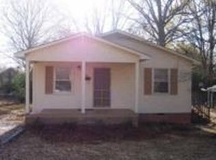 649 Davis St, Greenwood, SC 29646