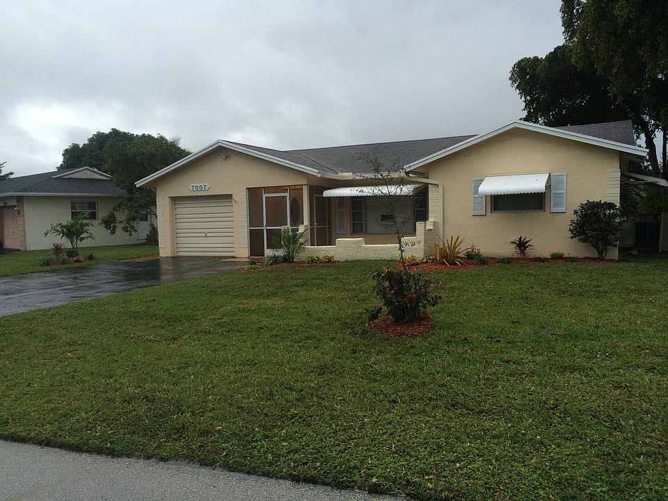 1st image of 7007 NW 91st Ave