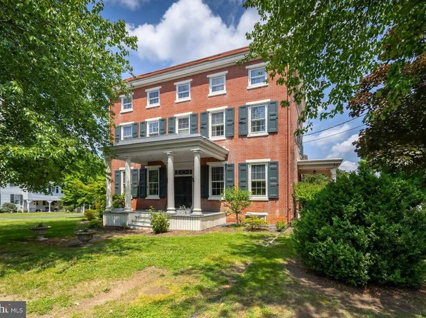 26 N Greenwich St, Alloway, NJ 08001