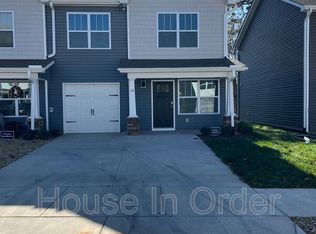 34 Malcolm Ct, Candler, NC 28715