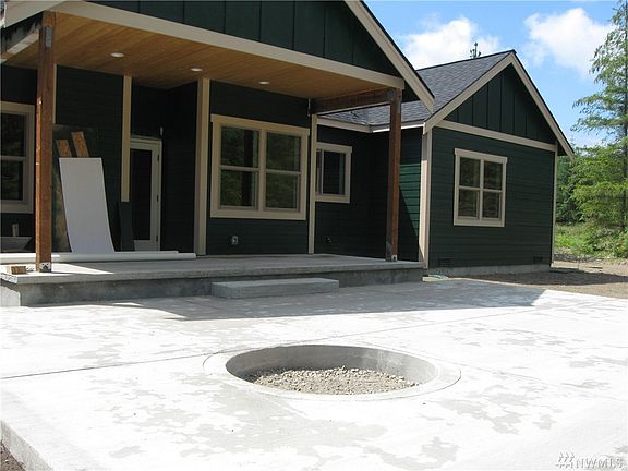 2nd image of 14440 Mountain Vista Dr Se