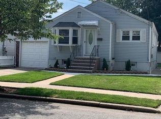 212 Bryson Ave, Staten Island, NY 10314