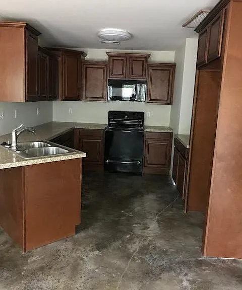 1516 Sugar Maple Ln — Photo 7