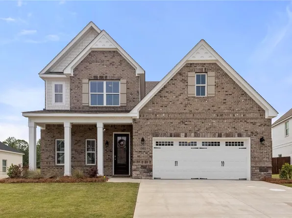 1865 Waterfall Rd, Auburn, AL 36830