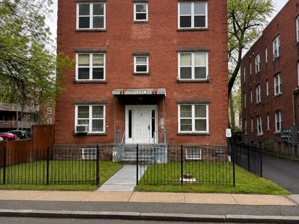 15 Cabot Street, Hartford, CT 06112