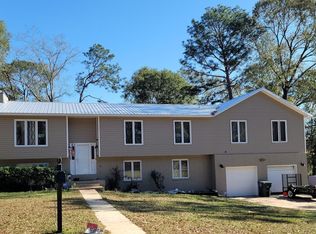 300 Wimbledon Dr, Enterprise, AL 36330