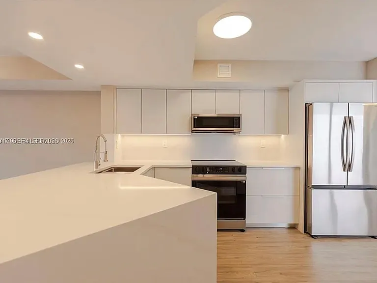 3525 Magellan Cir #626 — Photo 2