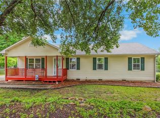 3805 Spring Branch Dr, Winston Salem, NC 27107