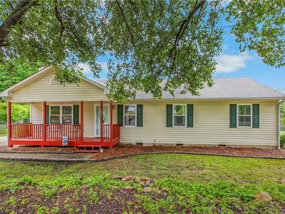 3805 Spring Branch Dr, Winston Salem, NC, 27107