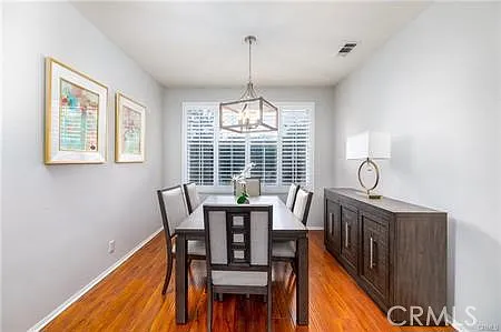 24 Silveroak — Photo 10