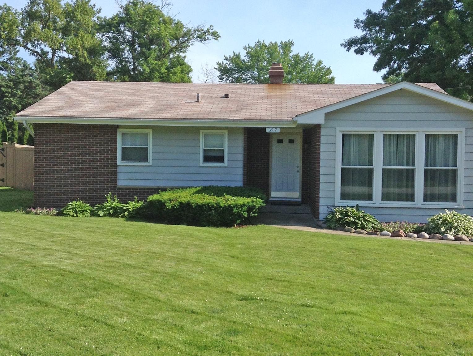 (Undisclosed Address), Gurnee, IL 60031 | Zillow