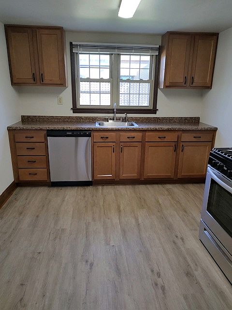 1st image of 535 Sewickley St #6