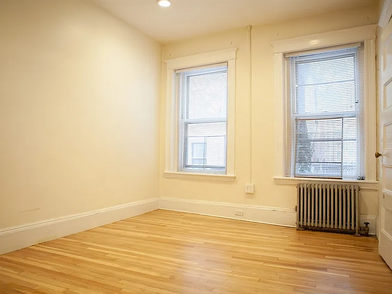 74 Phillips St #1 — Photo 1