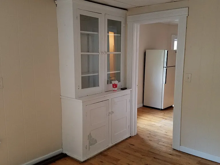 439 Meigs St — Photo 12