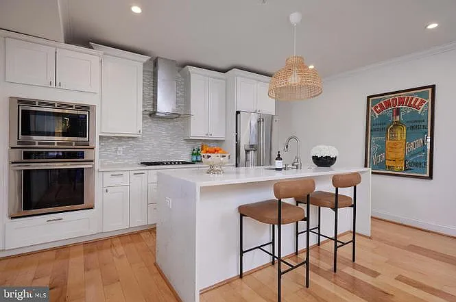 1444 Taylor St NW #1 — Photo 12