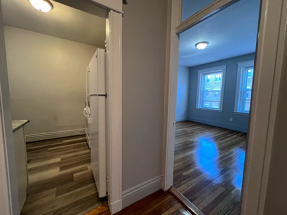 376 Riverway #9