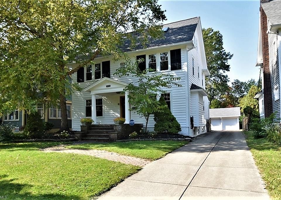 1st image of 2430 Demington Dr