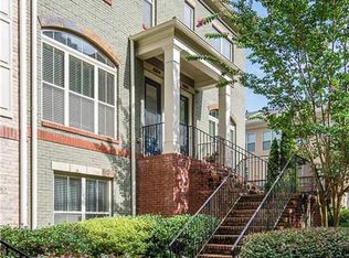 1736 Breyerton Dr, Atlanta, GA 30329