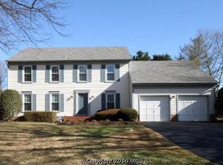 9113 Parliament Dr, Burke, VA 22015