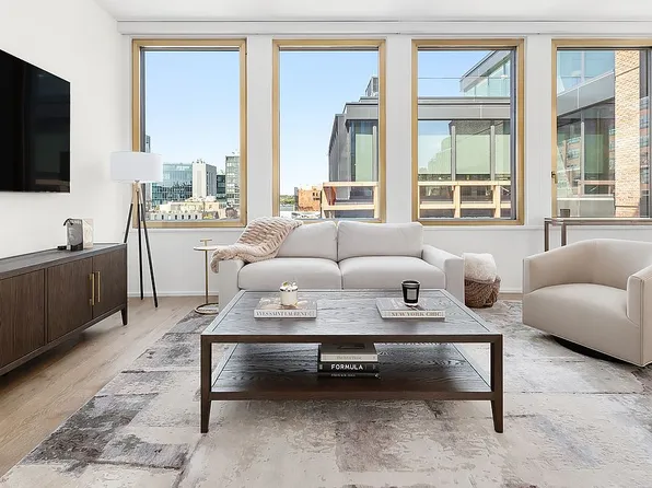 345 W 14th St #Phd, New York, NY 10014