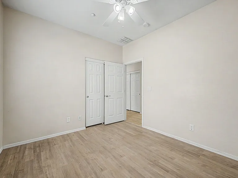 1676 W Morse Dr — Photo 23