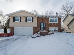 2225 Coldspring Rd, Crown Point, IN 46307