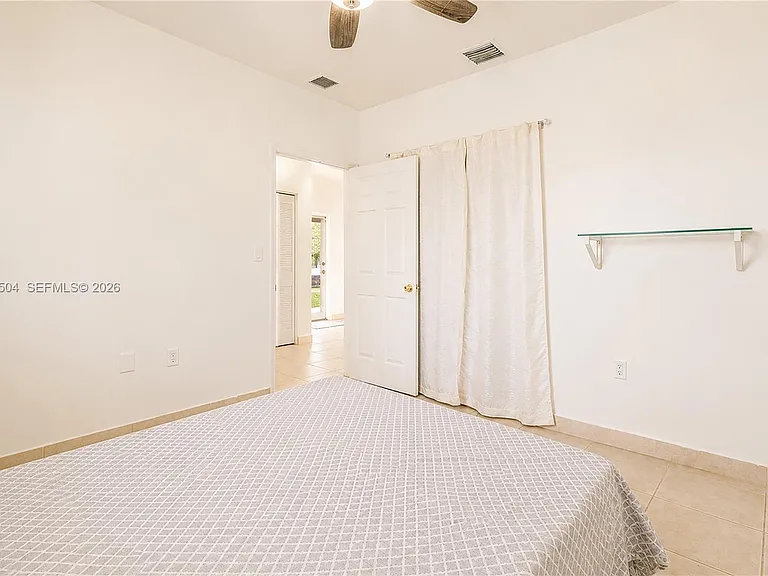1670 NW 73rd St — Photo 6