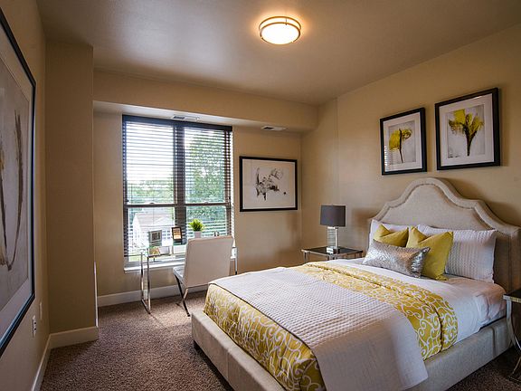 Siena Large Bedroom with View