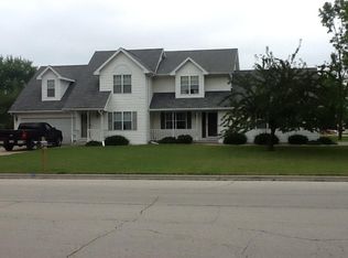 1764 Barlament Dr, Green Bay, WI 54303