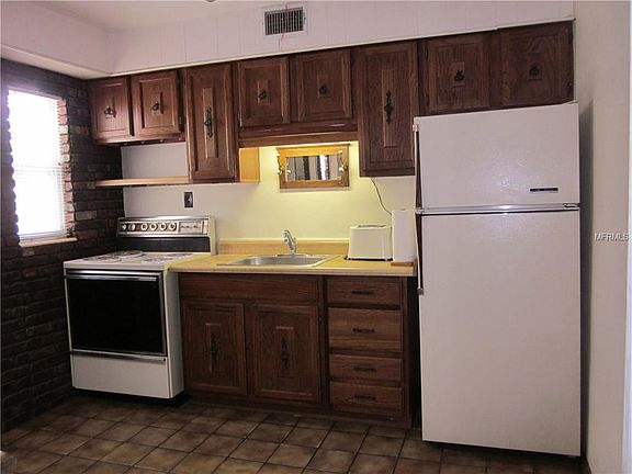 4th image of 5323 72nd St N