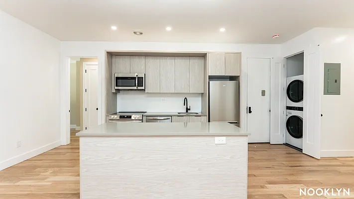 Rented by Nooklyn NYC LLC | media 5