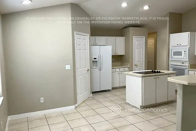 4 Sherrington Dr — Photo 4
