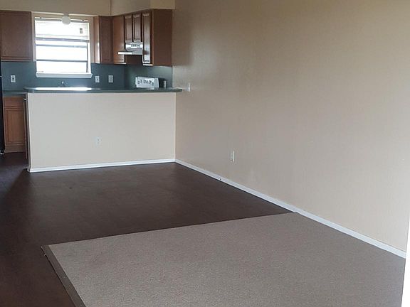 3rd image of 2706 Los Amigos Dr APT 35