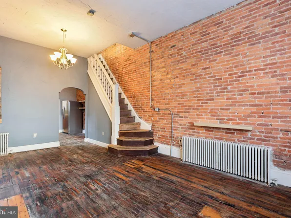 1810 Sigel St, Philadelphia, PA 19145