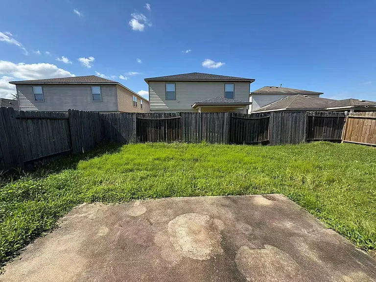 19210 Camerons Camp Dr — Photo 13