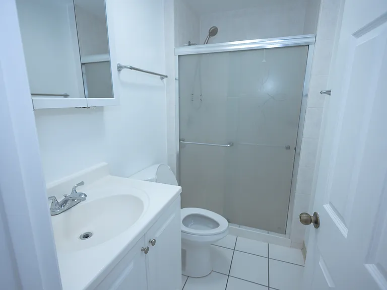 930 Beau Dr #312 — Photo 43