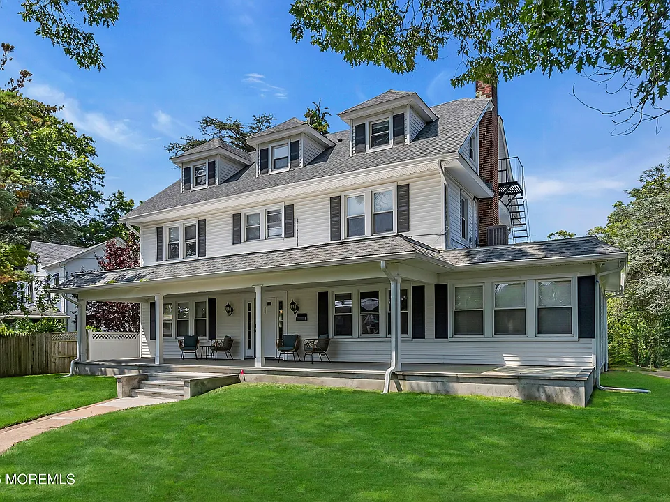 309 Cedar Ave