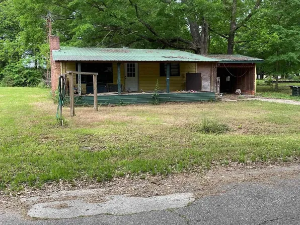 905 Patton Dr, Crossett, AR 71635