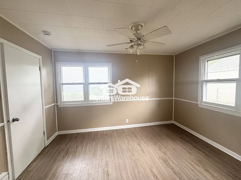 1685 Northwest Dr — Photo 20