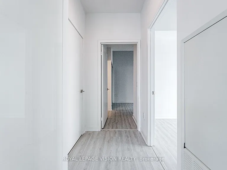 121 Saint Patrick St #1121 — Photo 20