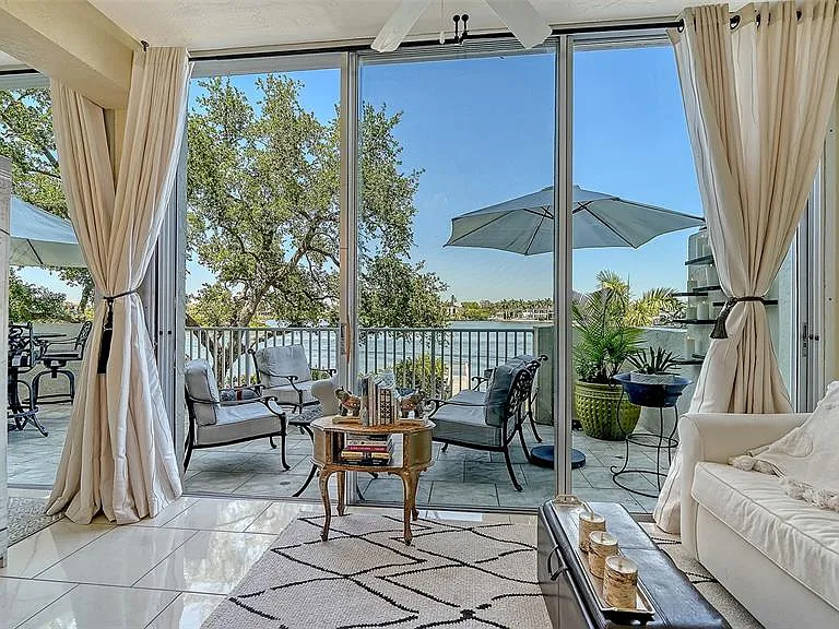 1355 S Portofino Dr #103 — Photo 44