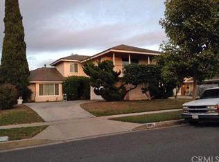 2905 S Rene Dr, Santa Ana, CA 92704