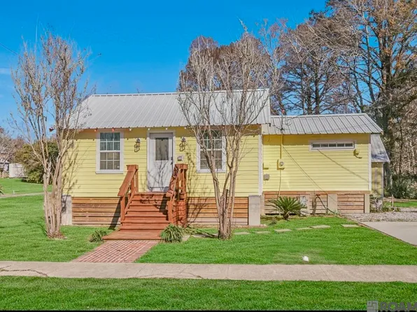 207 Saint Paul St, Madisonville, LA 70447