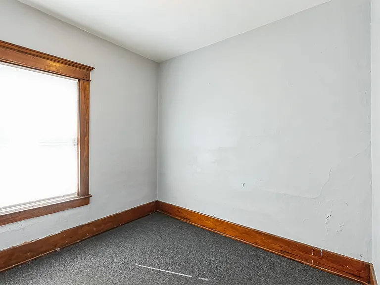 159 Royal Ave #2 — Photo 7