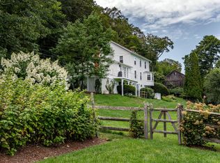 26 Cook St, Washington Depot, CT 06794