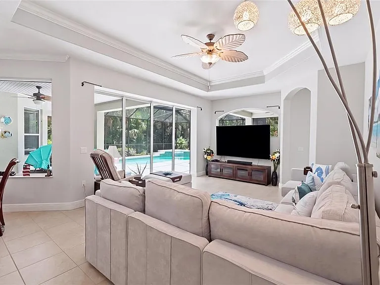 15449 Mulholland Rd — Photo 14