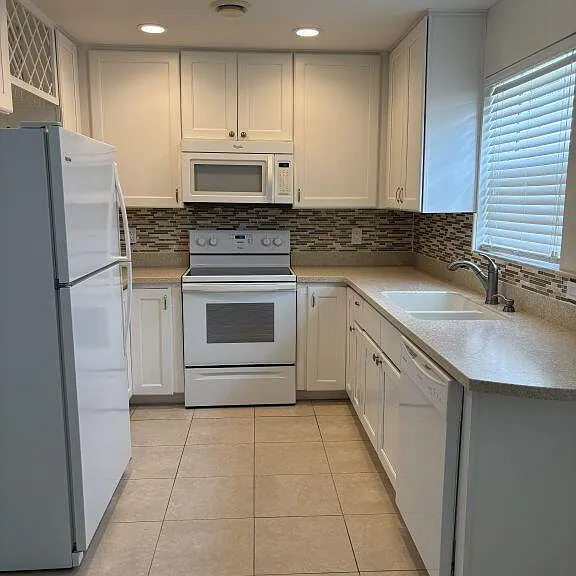 2800 Indian River Blvd #1 — Photo 6